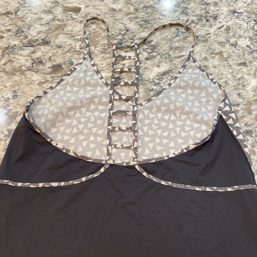 Lululemon | breezy singlet blouse size 4 - Picture 12 of 14